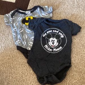 👶🏻 5/$10 Licensed Onesies